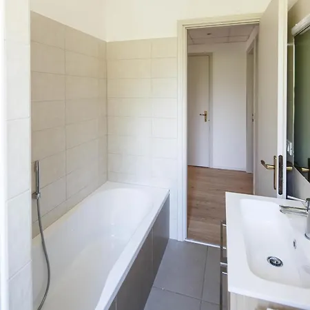 Calmo 1sx Apartment *