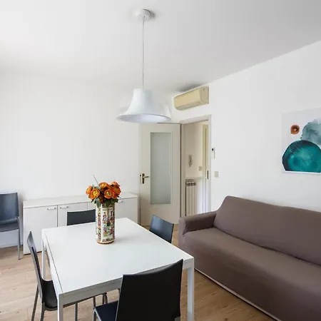 شقة Calmo 1sx البندقية-ليدو